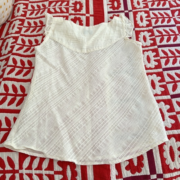 Built by Wendy linen ruffle sleeveless top - Picture 3 of 3